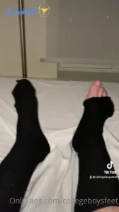 Collegeboysfeet - oops guess i need some new socks