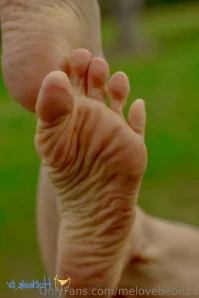 Melovebebe23 - Bury your face in these wrinkles