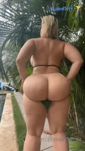 Ryleerabbit - Dm me right now so we can have some fun together part 20