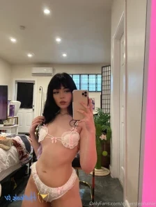 Cyberstephanie - feeling yummy today part 60