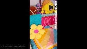 Taystevensfree - It s my birthday And my birthday is on the 20th so I