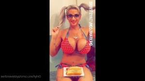 Taystevensfree - It s my birthday And my birthday is on the 20th so I part 2