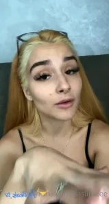 Yaslimeee - good morning from Frankfurt daddy