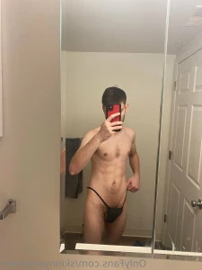 Skinnyengineer - Whoops did I take that picture