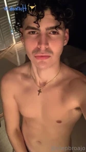 Stepbroajo - Just shirtless