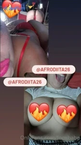 Fooxbrunette - tits