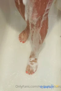 Mytinytootsies - Feet pics with legs and this fine ass in a black
