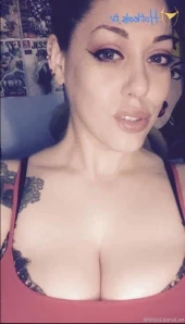 Missleanalee - Good morning guys buy me some tea See some cakes