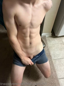 Thenateshepard - This cock needs a mouth