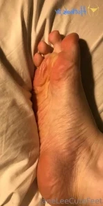 Janeleecutefeet - Full video coming next Watch me wiggle out of my