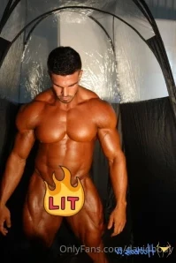 Davidbody - new compte bodymale follow and share