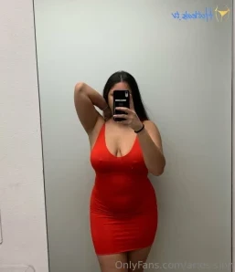 Aries.sinn - I do custom content hmu if ur interested