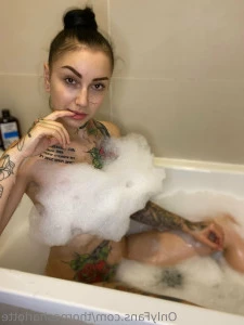Thornesharlotte - I know where to get more pictures of me