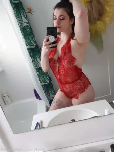 Mileygrace07 - You should make that hole a little bigger part 8