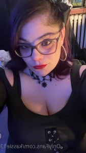Kassie13 - Just a few pics