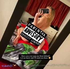 Veradijkmansofficial - Tip me if you d date me