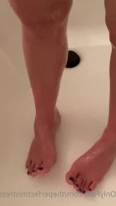 Theperfectmistress - Bath time again My goes look so good in black