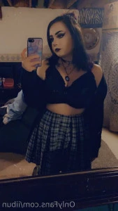 Lilithmournstar - take yo broke ass home
