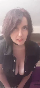 Peacelily1993 - Custom content price lists per picture gif Feet pics