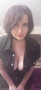 Peacelily1993 - been a while