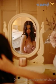 Danielleksharp - Friday treat coming tonight