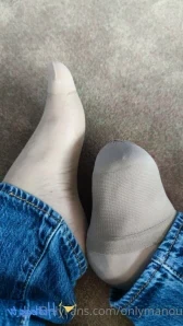 Onlymanou - I have matching socks any idea to have matching running