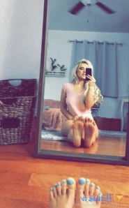 Ashleytealcams - It s hot in this sweater