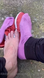 Usedrunningsock - Tired toes today part 2