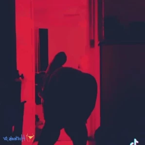 Mcjigglezzz - Secret bathroom funn https onlyfans com 855517576 part 4 