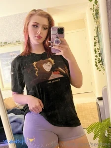 Sevfree - Sneaky gym pic while no one is looking part 2