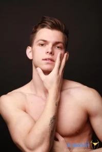 Tommygold - Schreibt privat für mehr Videos