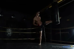 Tommygold - Schreibt privat für mehr Videos
