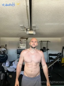 Onlyjmacxxx - New solo in the black suit