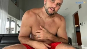 Onlyjmacxxx - Showing off my muscles big feet and big meat while