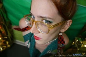 Brittrachelle18 - Who Needs a Massage Britt does Thankfully masseuse part 2