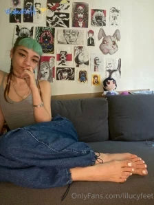 Lilucyfeet - You know yourplace right under these feet