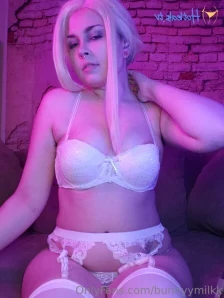 Bunnyymilkk - this kitty looks so hot in lingerie come see for part 2