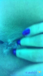 Staceysaranxxx - Little flashing x