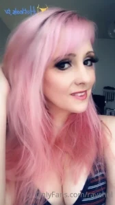 Raychul - Sliding out of my sweaty gym clothes