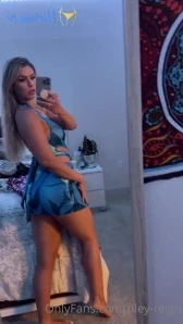 Riley-reign - I want to start filming w randoms more often Only thing