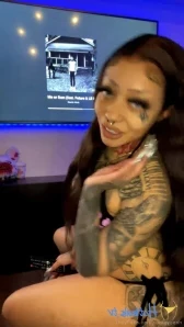 Omgyoash - badd bunnies with my all natural baddiee freesiamiller
