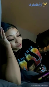 Omgyoash - why i spank my ass like tht lol I need a bae to help me 20