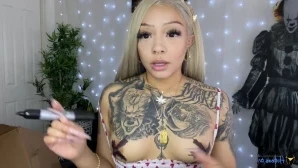 Omgyoash - Stream started at 09 13 2023 05 59 am I dnt feel cute today