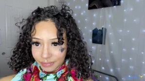 Omgyoash - chocolate live tomorrow at 8pm PST