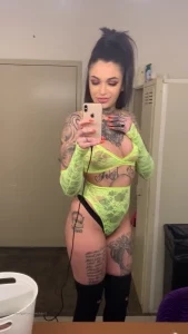 Leighravenx - Happy birthday to me All month it s my birthday whoohooo