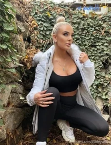 Ashleywolfx - Wrapped in denim but the real fun starts when it comes