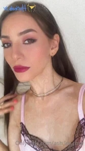 Ash.ley.rose - Let s start this morning with a kiss Gentle or bold 