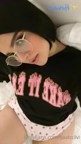 Saabsilvi - Tengo el culo grande crees que caben en mis leggings
