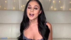 Arianamarie - I m in a giving mood tonight Slide me a DM and ask about 