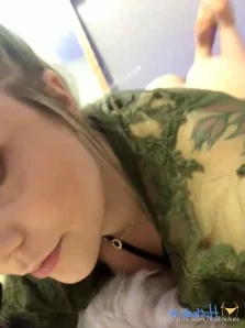 Kaliroses - Spend hump day with me and ask about my different video 